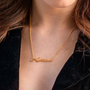 SIGNATURE NAME NECKLACE